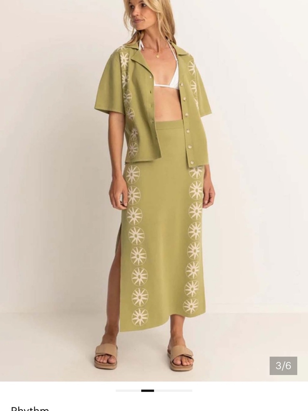 Rhythm. Olive Green Knitted Skirt with Cream Motif